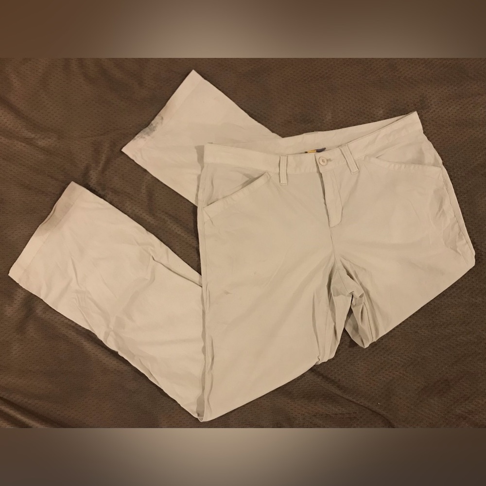 Eddie Bauer Women’s Cream Khaki Outdoor Capri-able Adventure Pants - 10